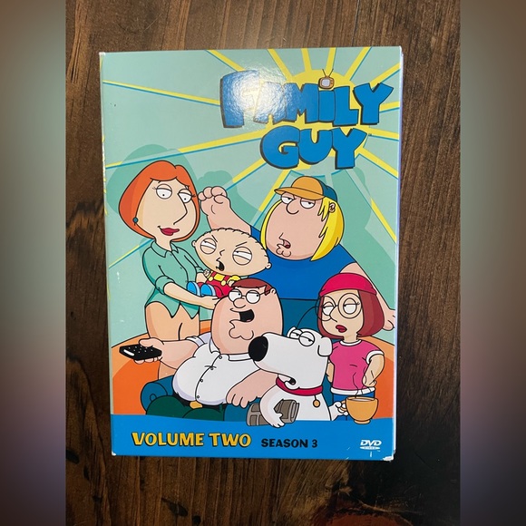 Family Guy DVD sets - Picture 3 of 8